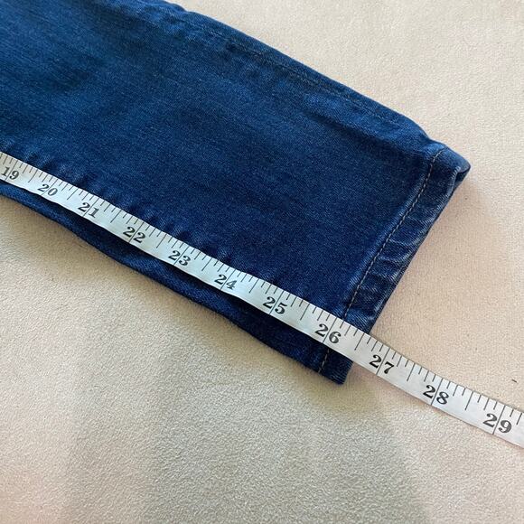 AG Adriano Goldschmied the Legging Super Skinny Jeans Size 30 EUC Low Rise Blue - Picture 9 of 9